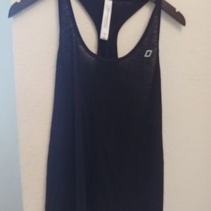 Lorna jane tank